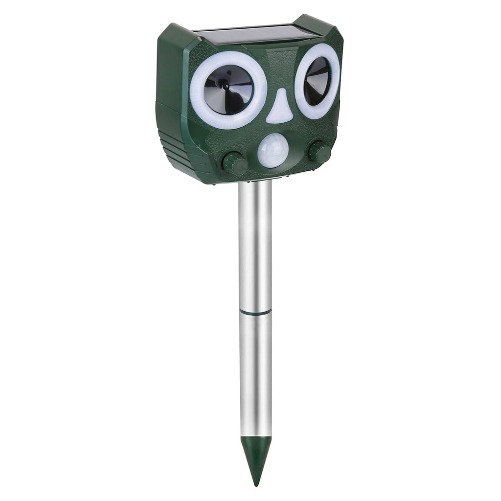 Ultrasonic Animal Repeller Solar Powered Animal Repellent Motion Sensor Animal Chaser IP55 Waterproof for Farm Garden Yard to Drive Deer Raccoon Squir