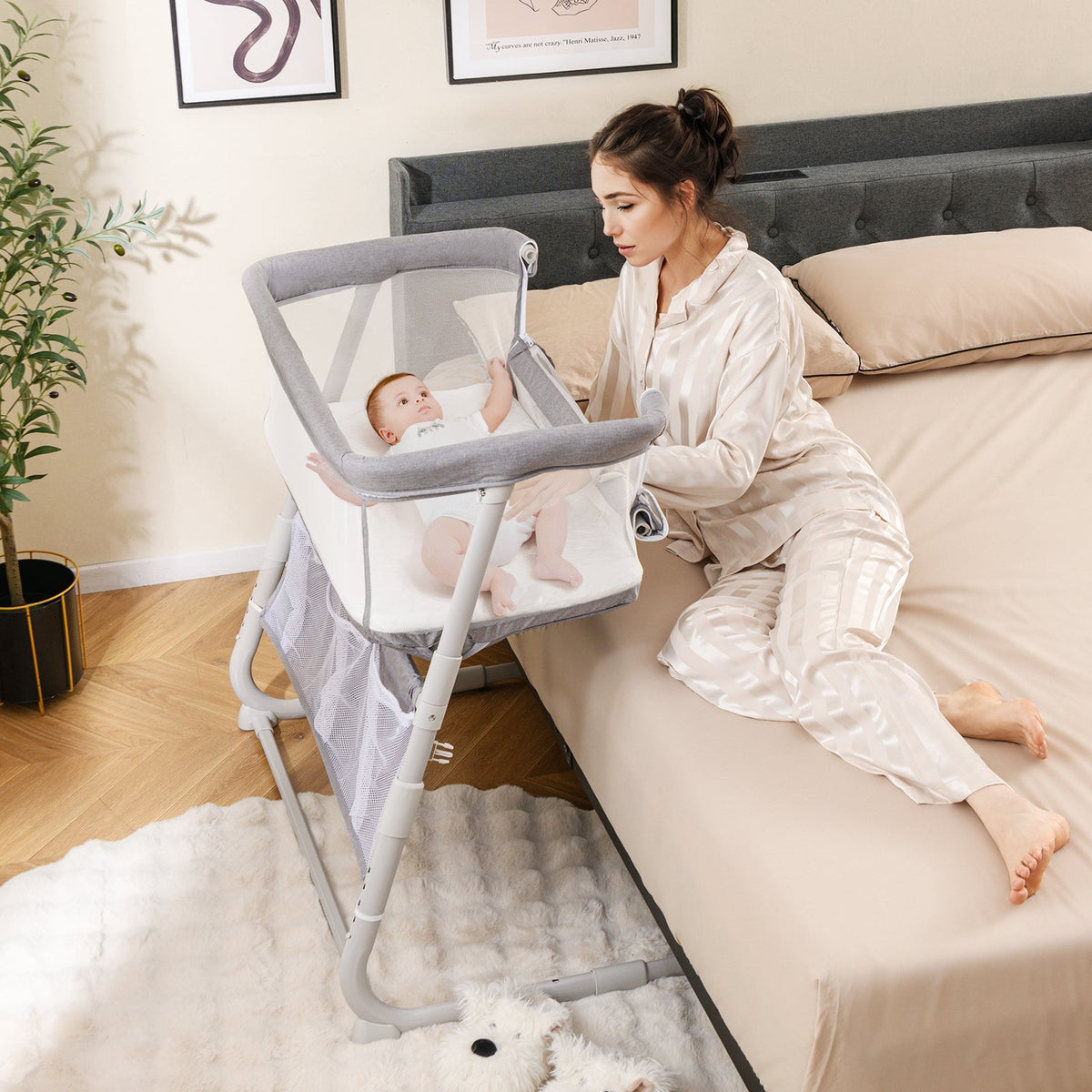Baby Bassinet Bedside Crib with Adjustable Height Comfy Mattress-Gray